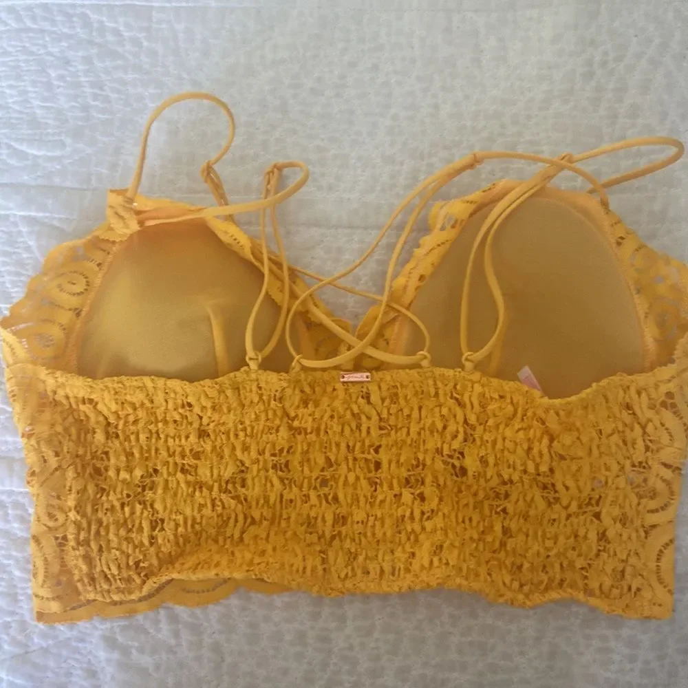 NWOT Victoria Secret PINK Yellow Lace Adjust Straps wireless Bralette L